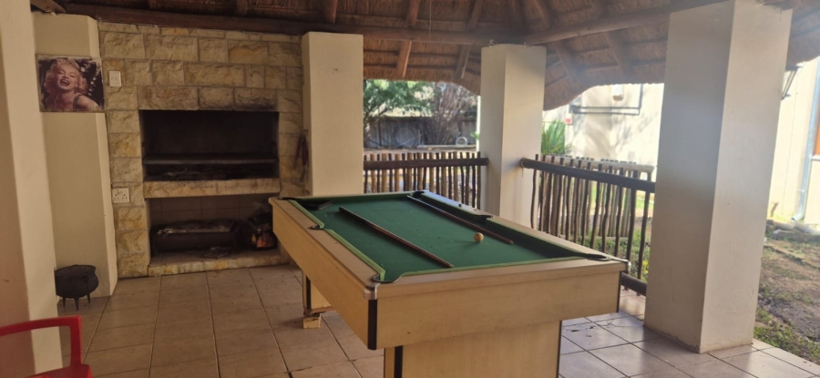 5 Bedroom Property for Sale in Noordhoek Free State